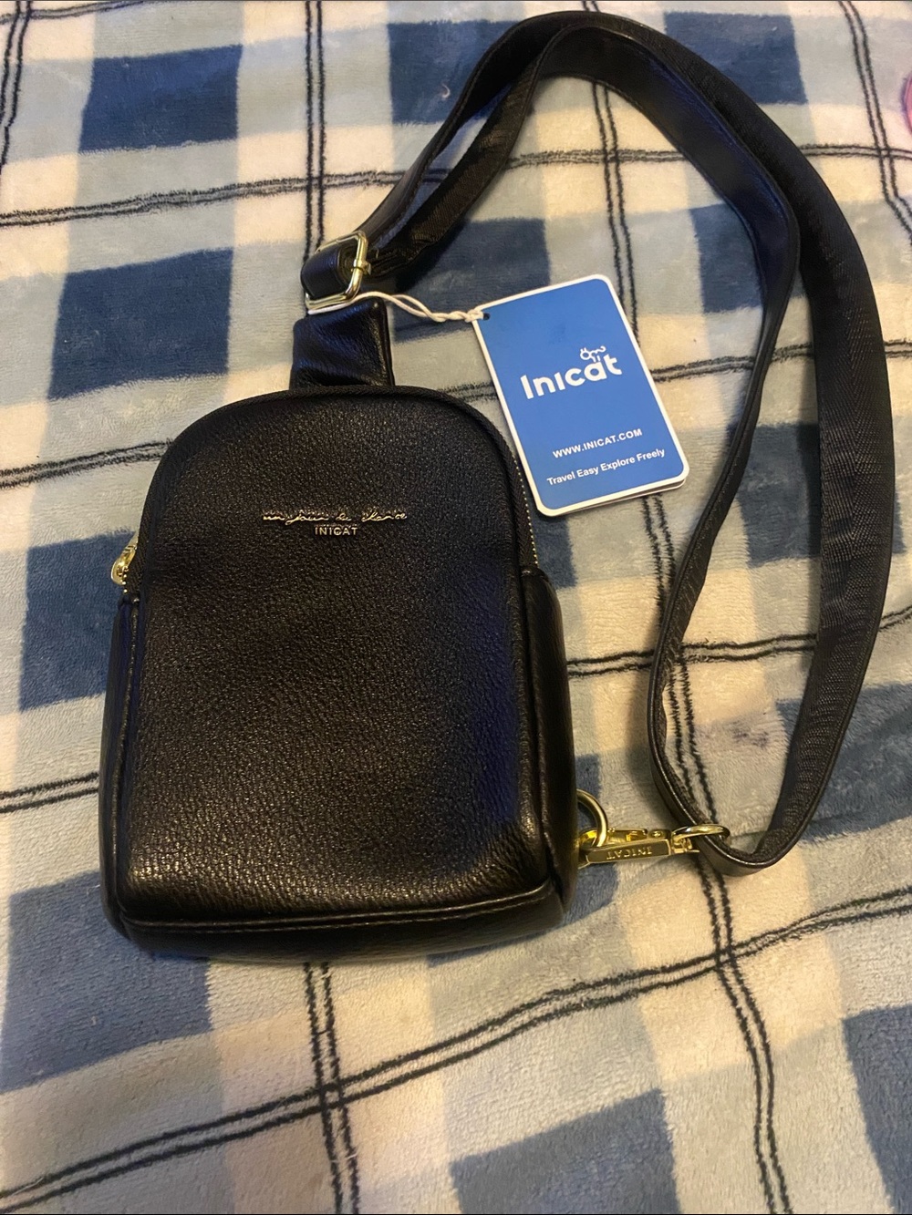 Inicat Black Pebble Synthetic Leather Crossbody Sling Bag with Gold Hardware